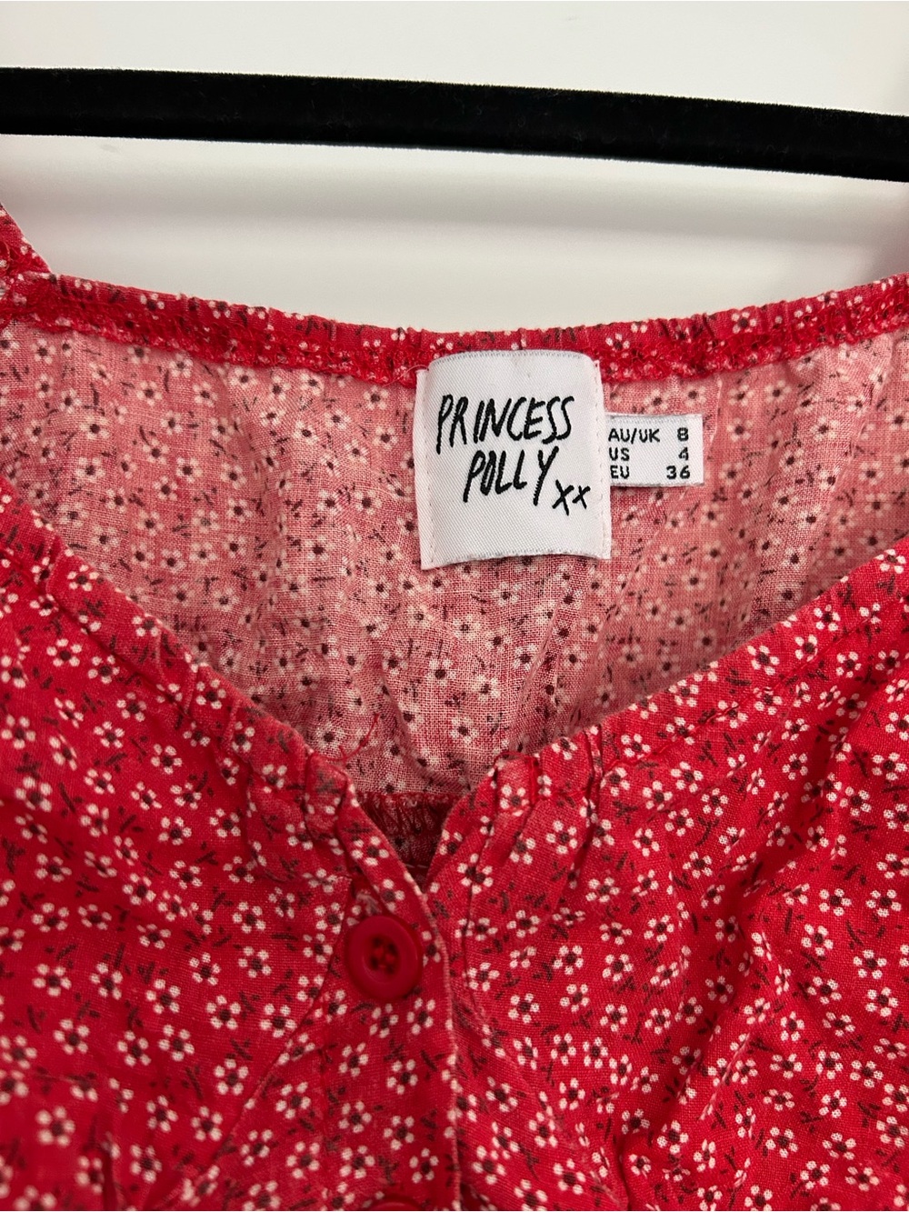 Princess Polly Red Floral Puff Sleeve Button Crop Top - Picture 2 of 5